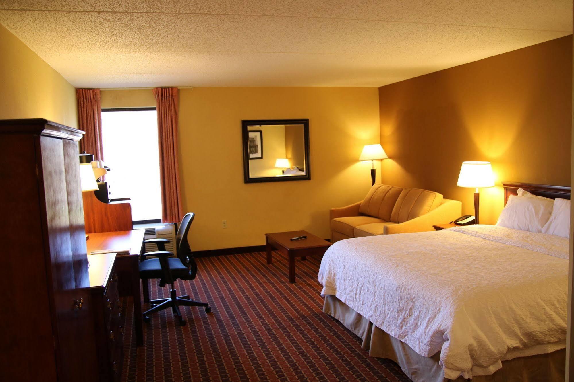 Hampton Inn Philadelphia-Great Valley Frazer Exterior photo